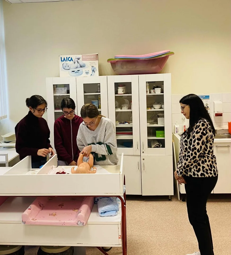 Csecsemőgondozási verseny 4.webp